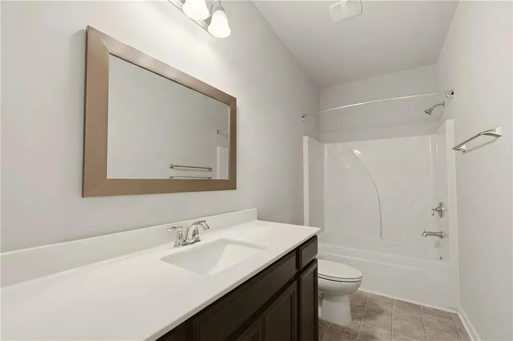 2228 Lakeview Bend Way Buford, GA 30519