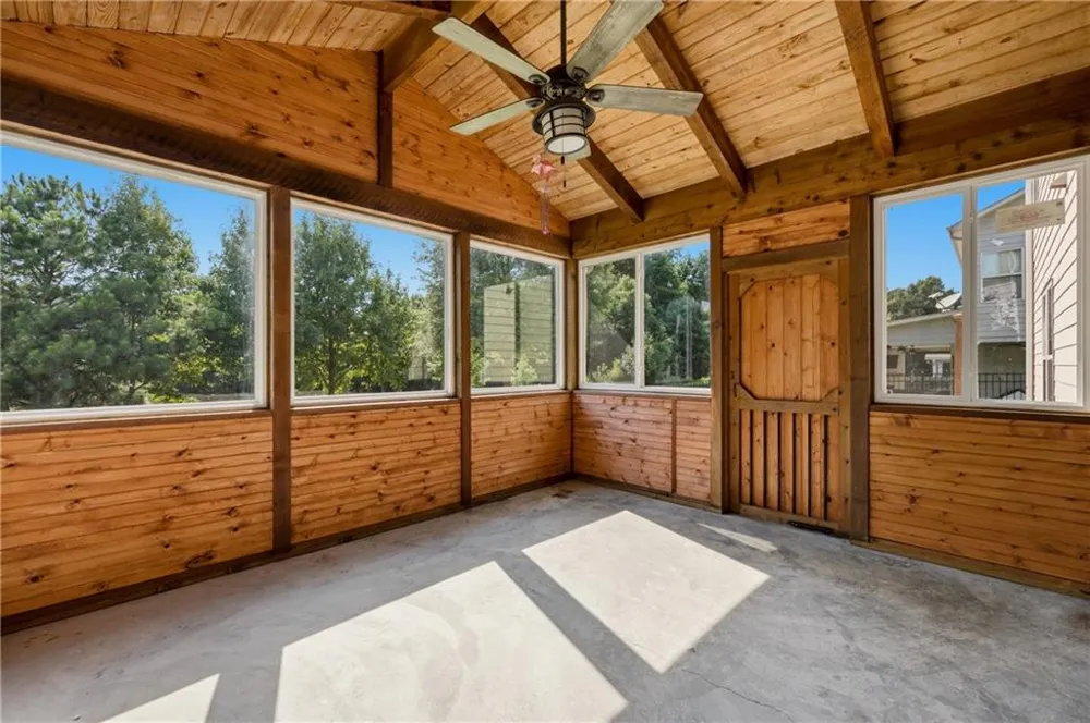 2228 Lakeview Bend Way Buford, GA 30519
