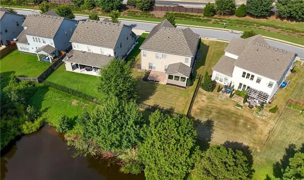 2228 Lakeview Bend Way Buford, GA 30519