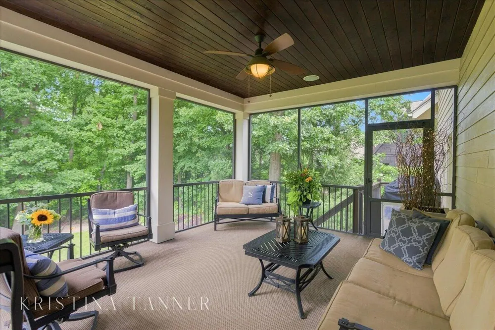 5782 Manchester Hills Drive SE Grand Rapids, MI 49546