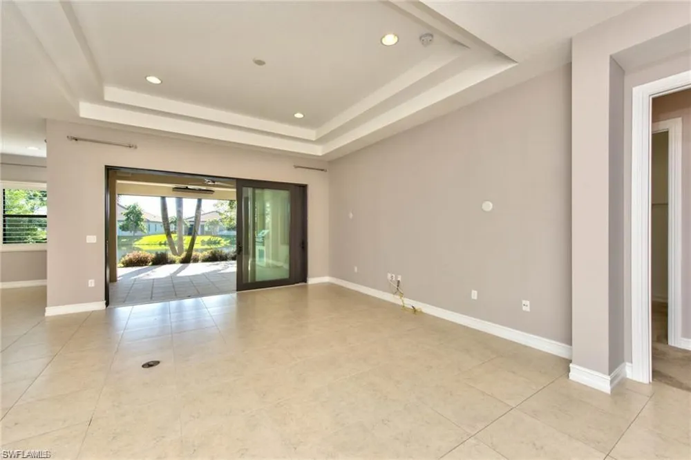 9336 Woodhurst Drive Naples, FL 34120