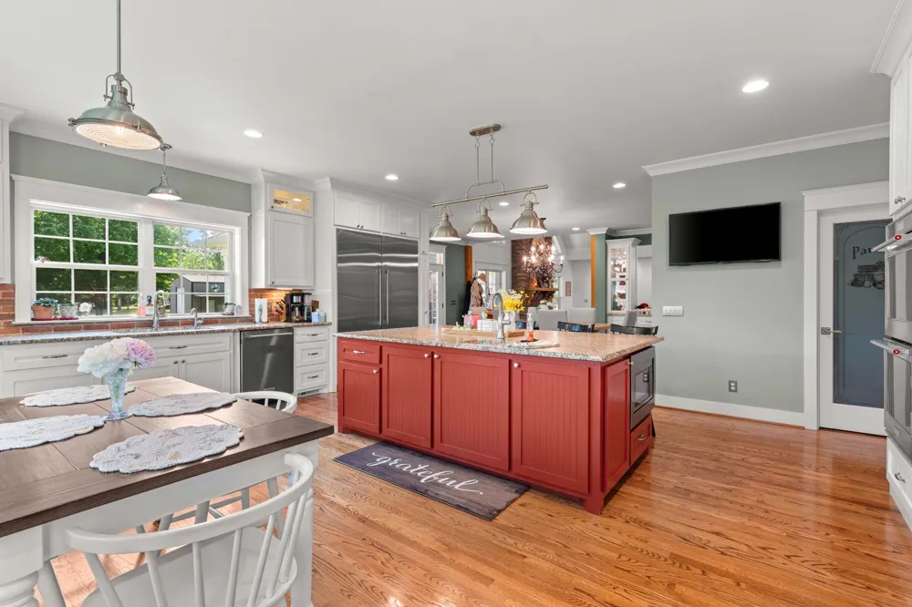 587A Douglas Ln Gallatin, TN 37066
