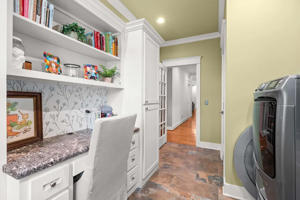 587A Douglas Ln Gallatin, TN 37066