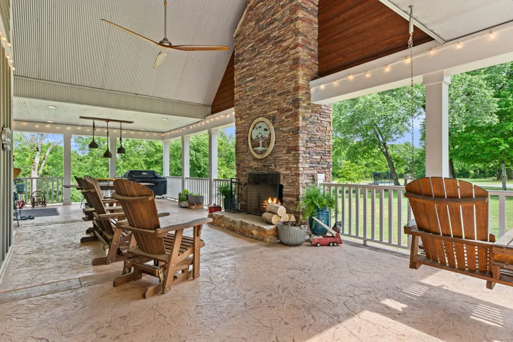587A Douglas Ln Gallatin, TN 37066