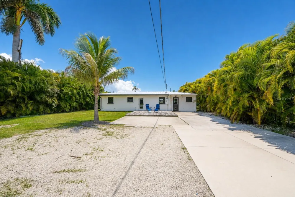 410 W GRACE STREET Punta Gorda, FL 33950