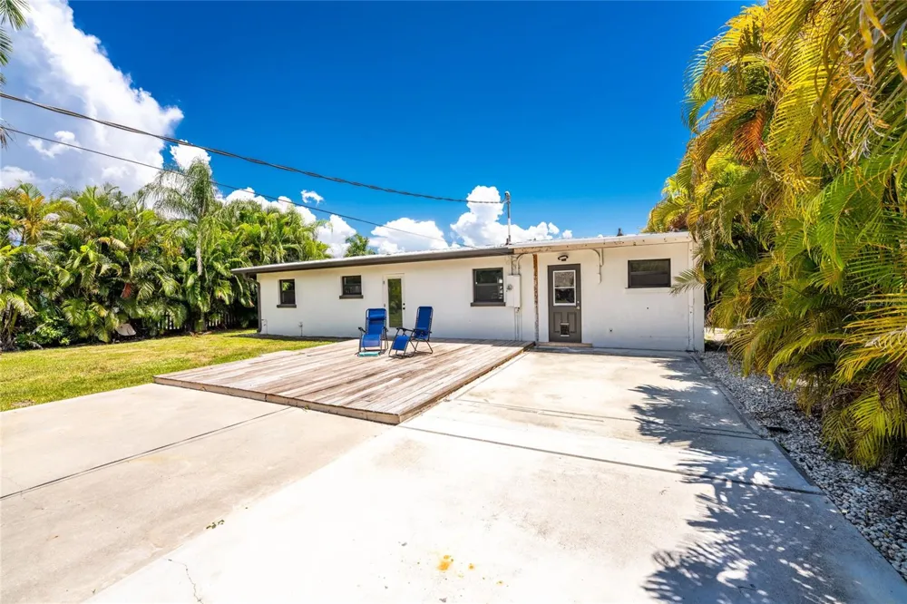 410 W GRACE STREET Punta Gorda, FL 33950