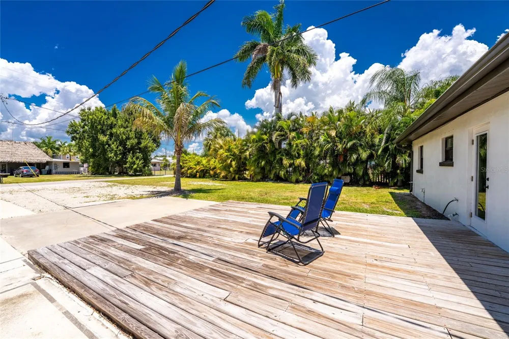 410 W GRACE STREET Punta Gorda, FL 33950