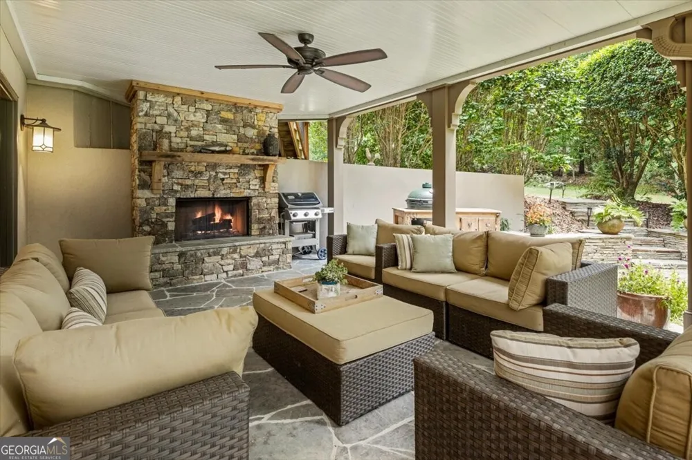 555 Treyburn VW Milton, GA 30004