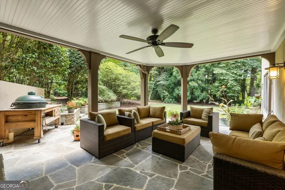 555 Treyburn VW Milton, GA 30004