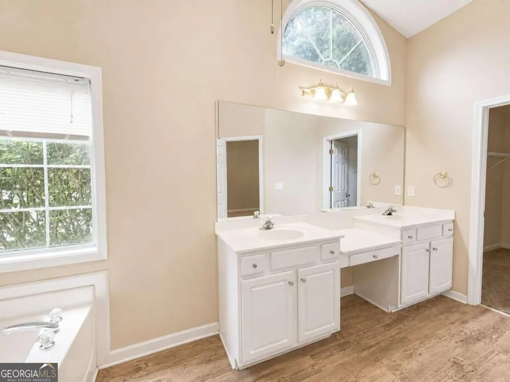 3418 Washington Cmns Kennesaw, GA 30144