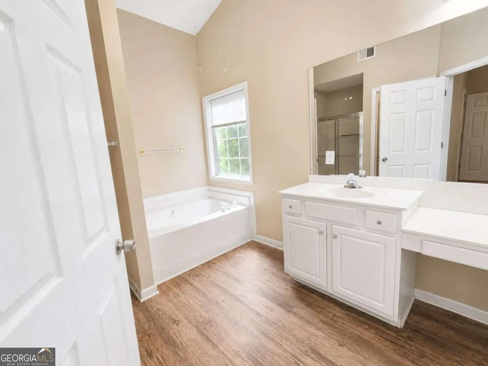 3418 Washington Cmns Kennesaw, GA 30144