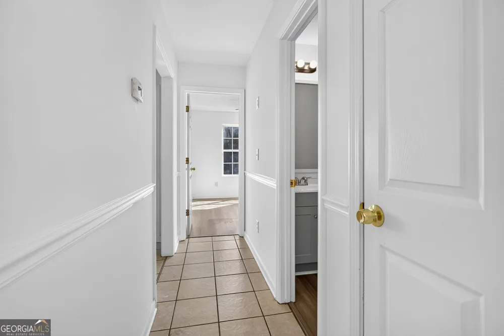 109 Anabelle LN Gay, GA 30218