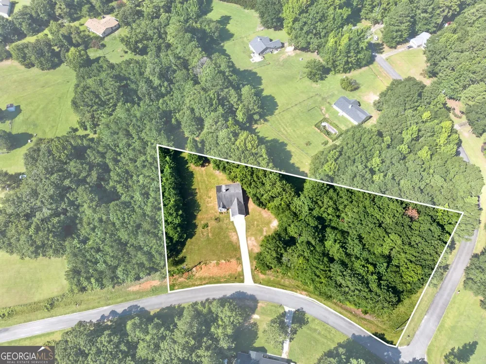 109 Anabelle LN Gay, GA 30218