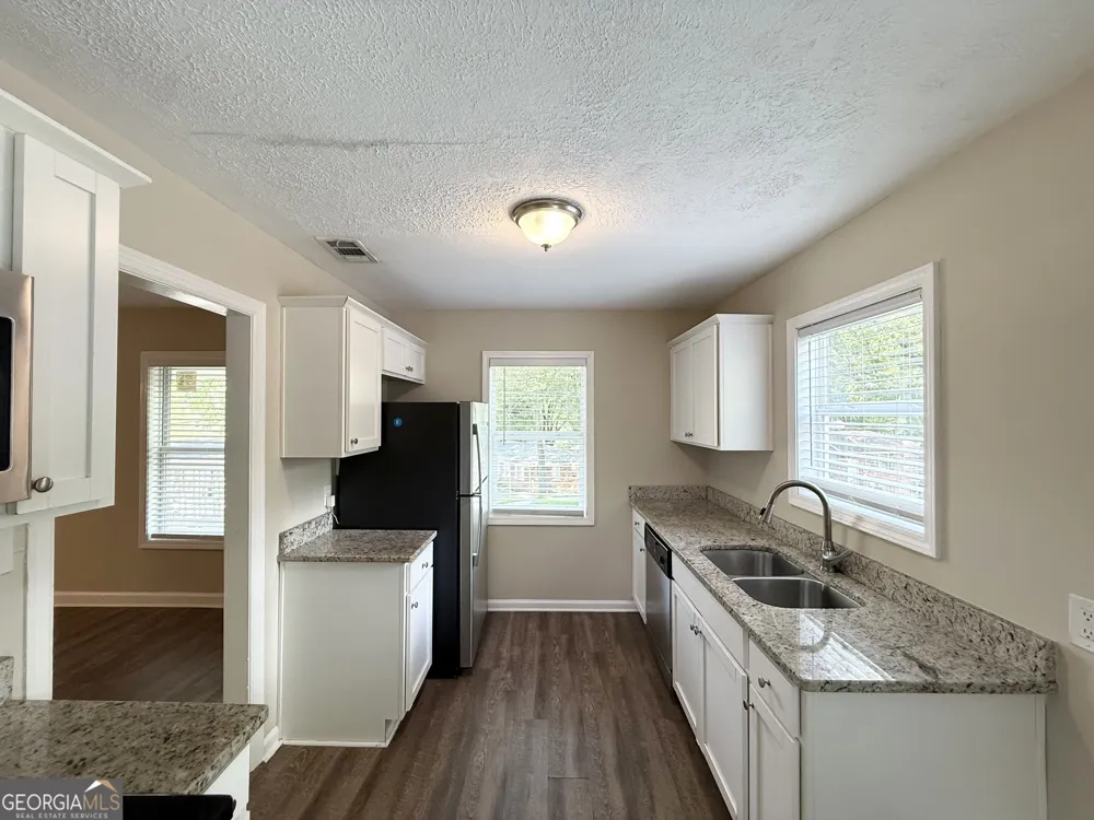 424 Dorsey RD Hapeville, GA 30354
