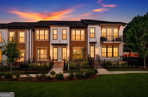 223 Downing DR