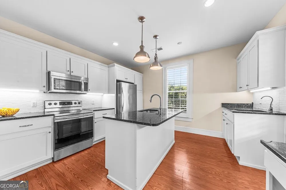 238 E Jefferson ST Madison, GA 30650