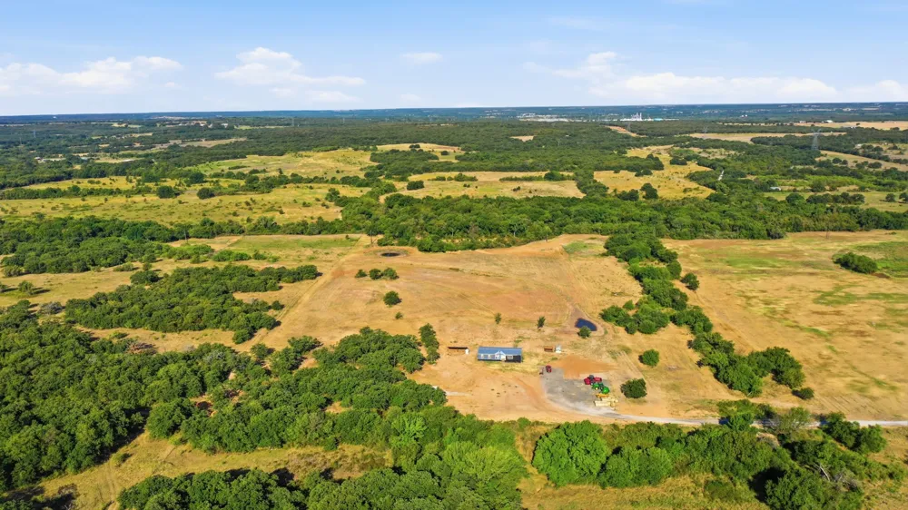 257 County Road 3850 Poolville, TX 76487