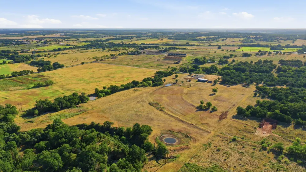 257 County Road 3850 Poolville, TX 76487