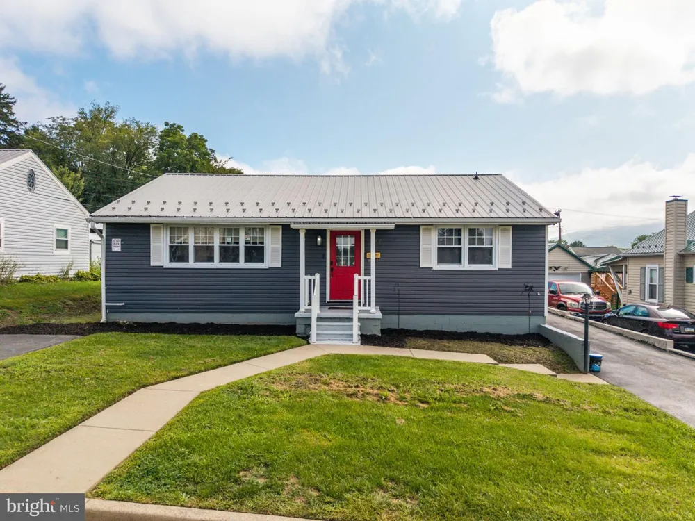 444 S SUMMIT STREET Lock Haven, PA 17745