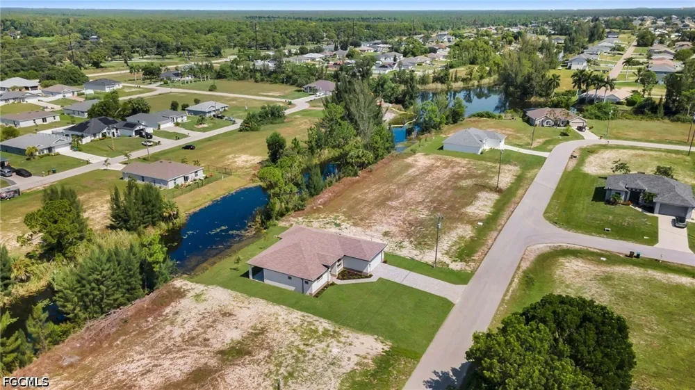 NE 9th Place Cape Coral, FL 33909