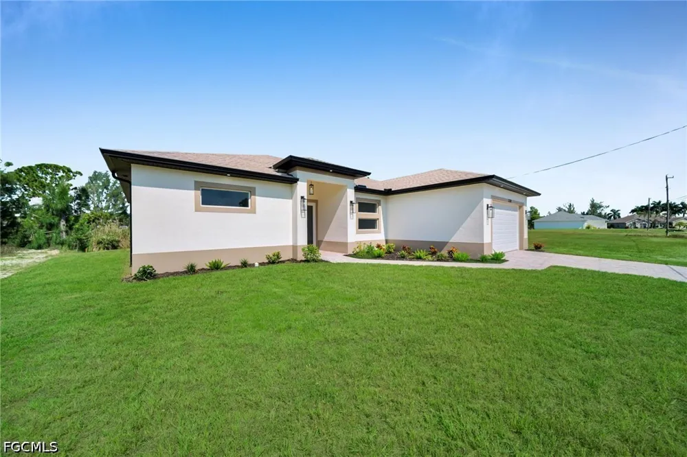 NE 9th Place Cape Coral, FL 33909