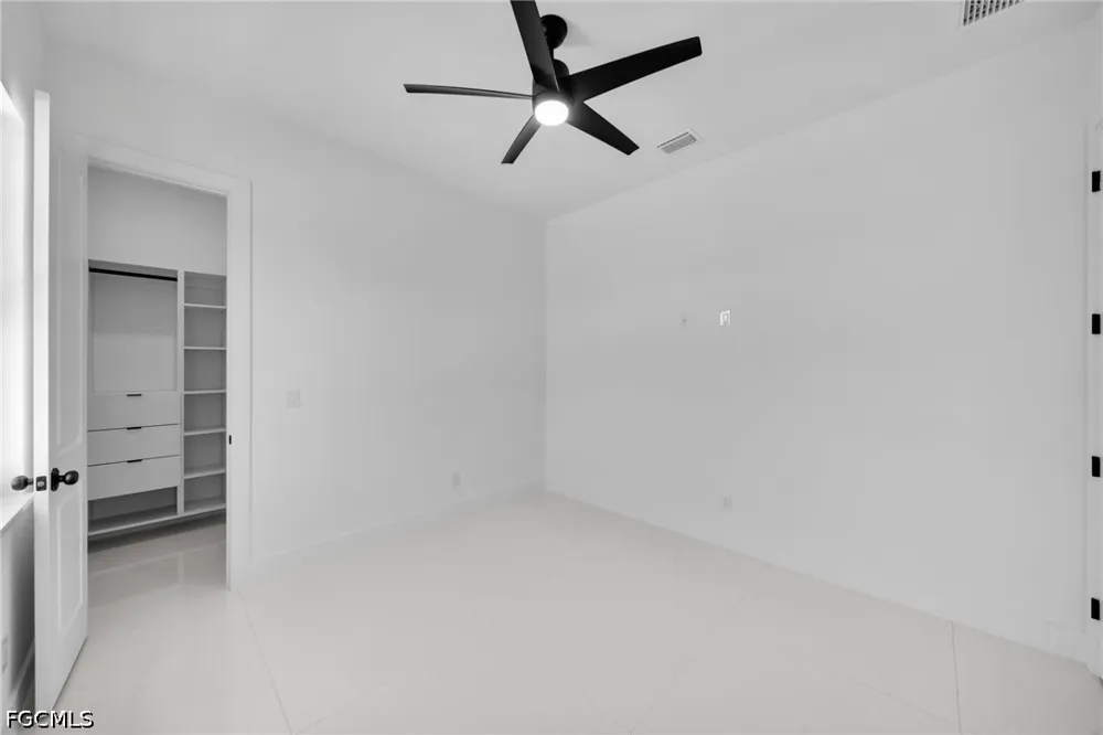 NE 9th Place Cape Coral, FL 33909
