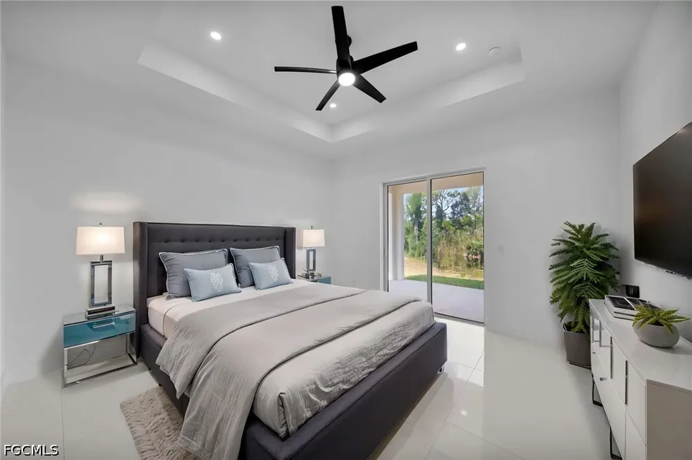 NE 9th Place Cape Coral, FL 33909
