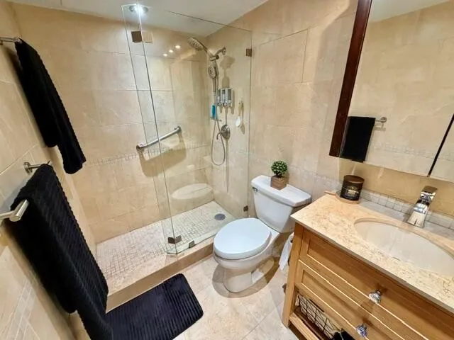 300 OREGON STREET #506 Hollywood, FL 33019