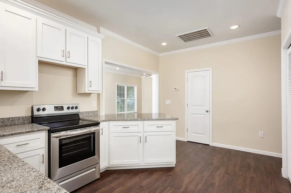 529 Howell St Florence, AL 35630