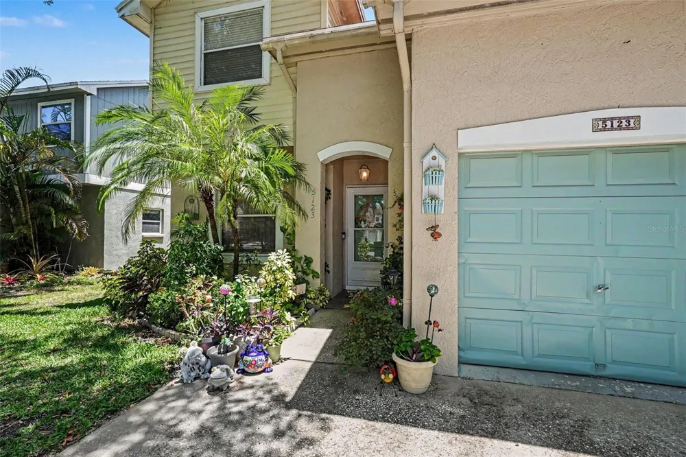 5123 CORVETTE DRIVE Tampa, FL 33624