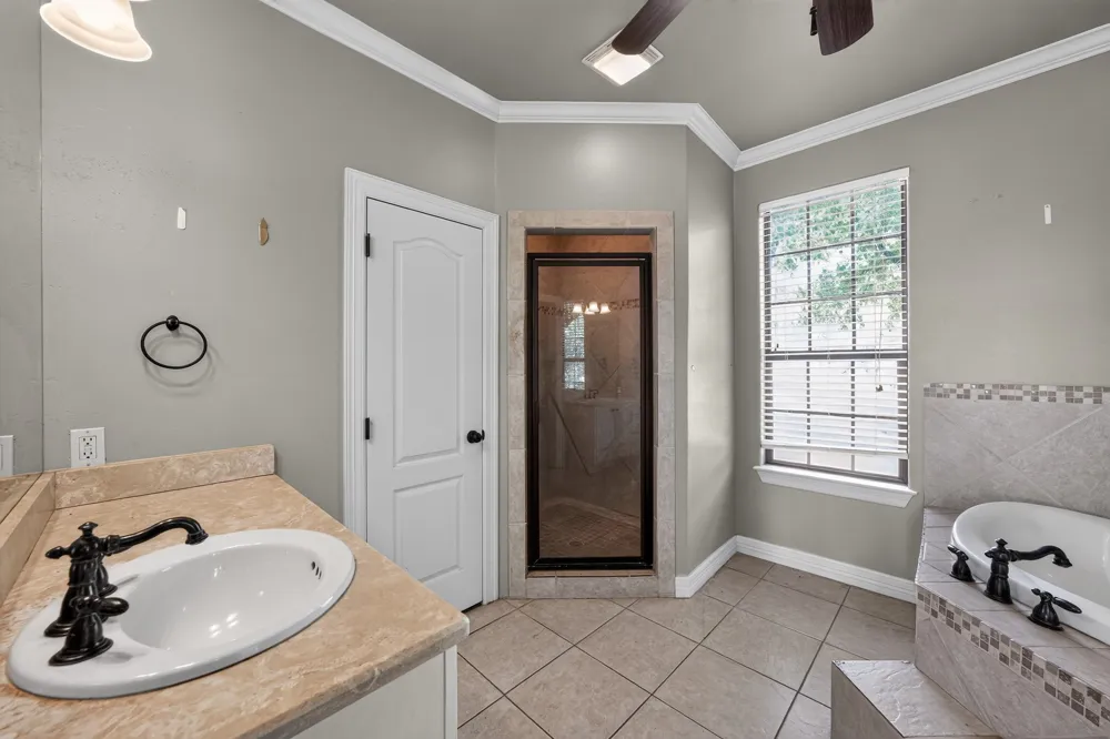 1100 Limestone Horseshoe Bay, TX 78657