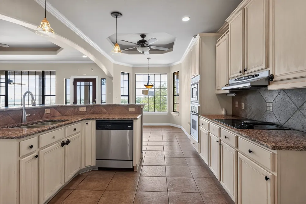 1100 Limestone Horseshoe Bay, TX 78657