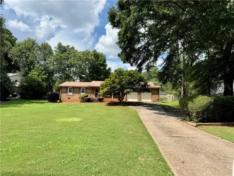 164 Hawkins Store Road NW