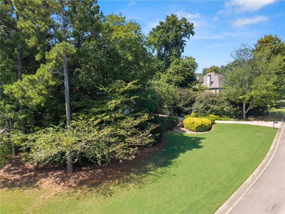 4614 Chartwell Chase Court Flowery Branch, GA 30542