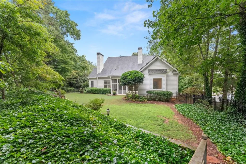4614 Chartwell Chase Court Flowery Branch, GA 30542