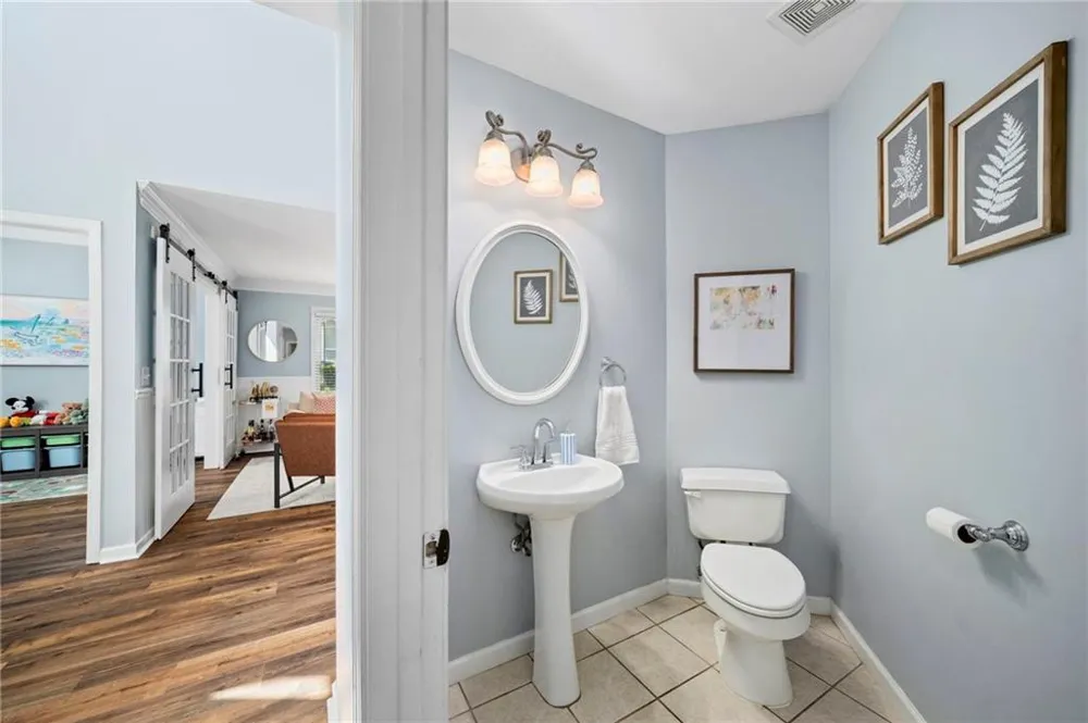 1005 Brentmoor Lane NW Kennesaw, GA 30144