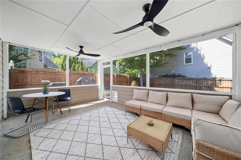 1005 Brentmoor Lane NW Kennesaw, GA 30144