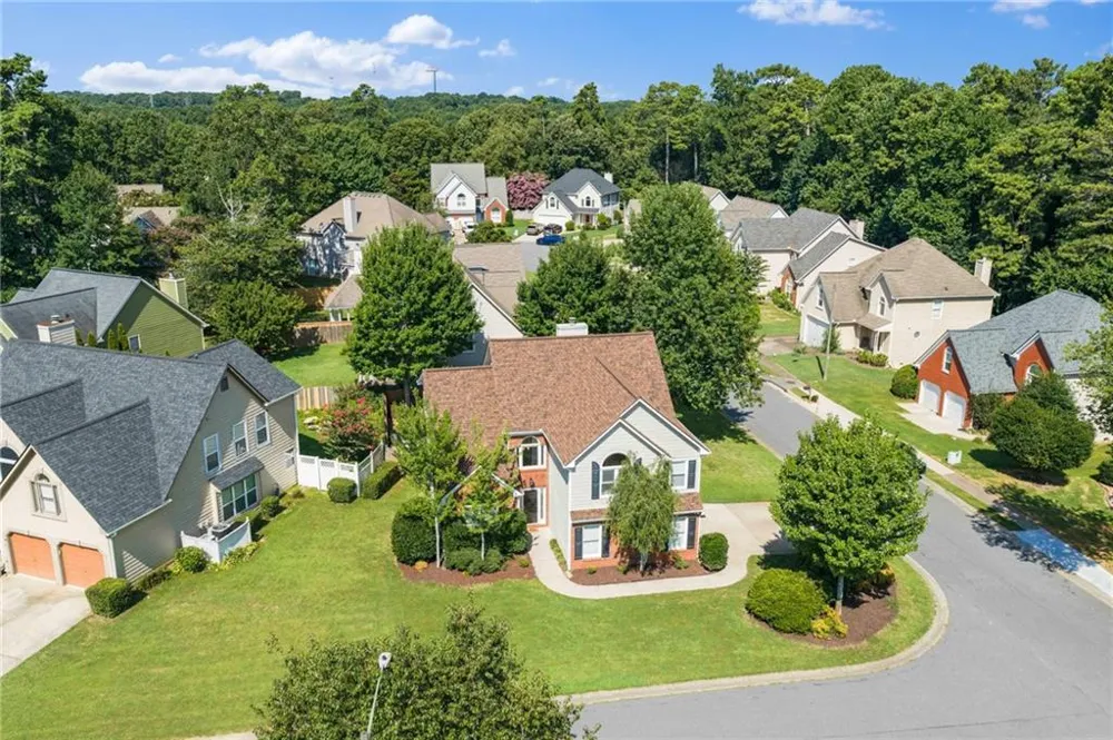 1005 Brentmoor Lane NW Kennesaw, GA 30144