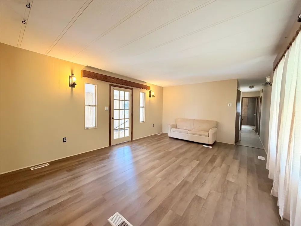 7903 Eastland Avenue Lakeside, TX 76135