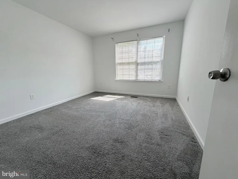 6122 LITTLE FOXES RUN Columbia, MD 21045