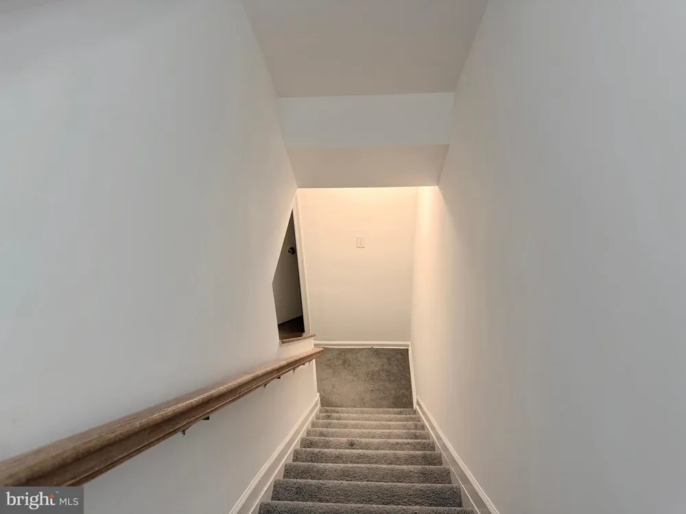6122 LITTLE FOXES RUN Columbia, MD 21045
