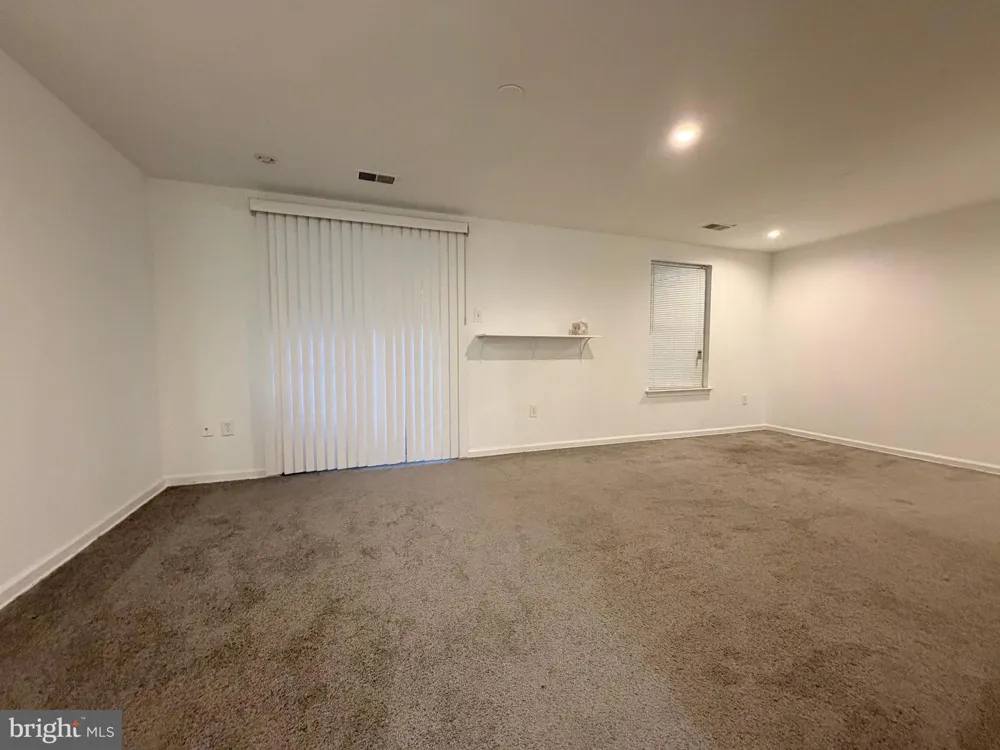 6122 LITTLE FOXES RUN Columbia, MD 21045