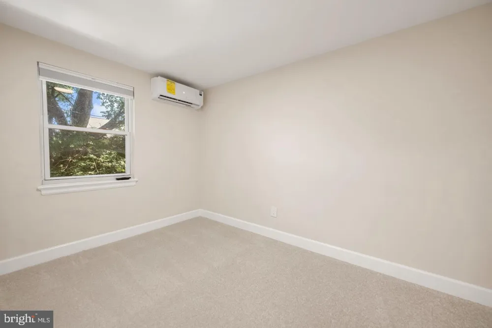 2907 16TH ROAD S #2907B Arlington, VA 22204