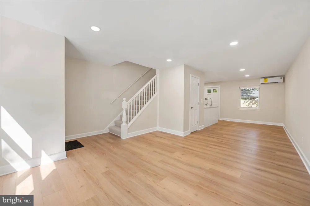 2907 16TH ROAD S #2907B Arlington, VA 22204