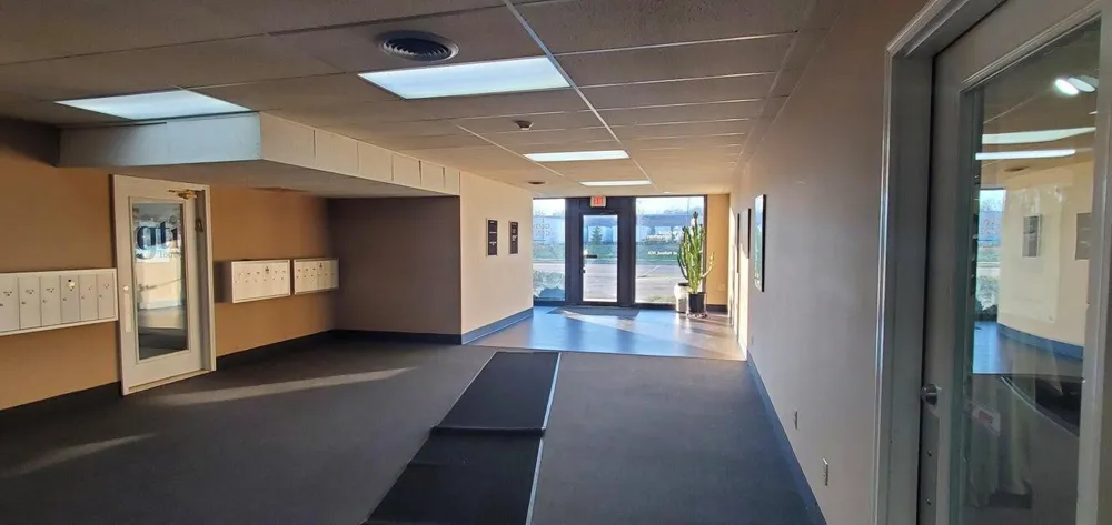 513 E 8th Street #Suite 32 Holland, MI 49423