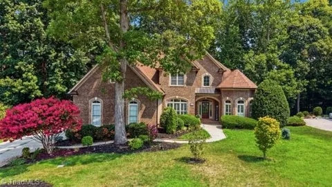 6304 Autumn Crest Court