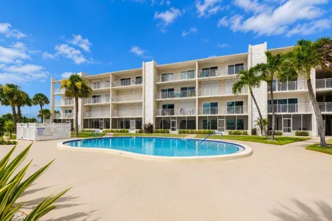 200 1ST AVENUE #207
