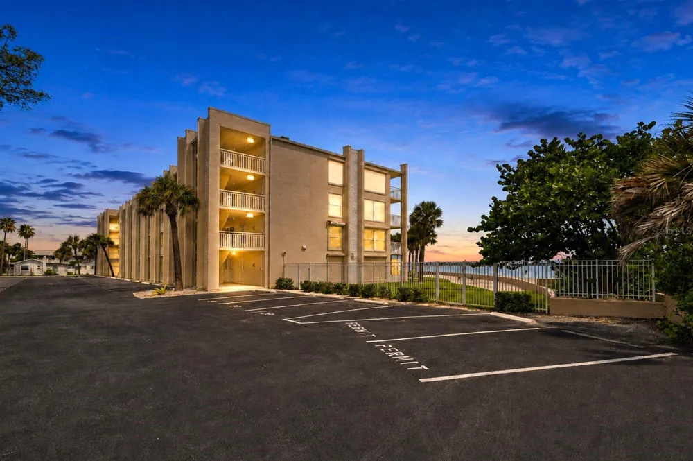 200 1ST AVENUE #207 St Pete Beach, FL 33706