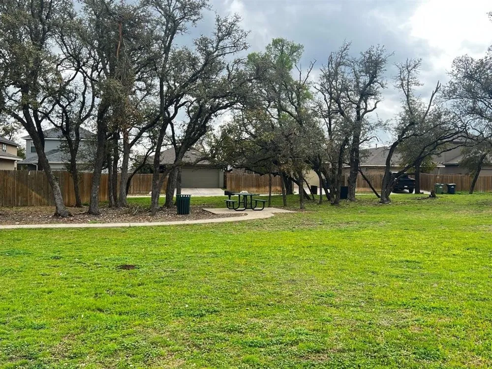 1024 Peregrine Way Leander, TX 78641