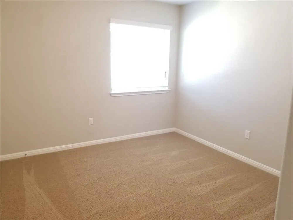 1024 Peregrine Way Leander, TX 78641
